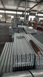 Lámina de Metal Expandido HY-Rib de 450 mm x 2200 mm, Encofrado Permanente para Hormigón en Aplicaciones de Unión y Construcción de Muros - Product Image 3