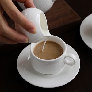 Vaso di porcellana stoviglie da caffè con elegante motivo in rilievo per matrimonio Hotel bianco ceramica finissima cina Vajjila teiera - Product Image 4