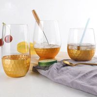 Moderne honingraatglazen tumbler met metallic getextureerde voet, steelloze wijnglas/sapglas voor thuis, restaurant, bruiloft, servies