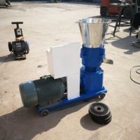 Machine à granulés d'aliments pour animaux à moteur diesel robuste pour volailles, bovins, chèvres et bétail en Kenya