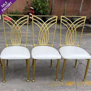 Sillas Tiffany Chiavari de Metal Dorado y Blanco con Respaldo Cruzado, Modernas y Económicas para Bodas, en Oferta - Product Image 1