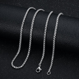 Colar com Pingente de Crucifixo de <span class=keywords><strong>Jesus</strong></span> em Titânio PVD à Prova d'Água, Joias Finas de Moda, Banhado a Ouro 18K para Homens - Product Image 6
