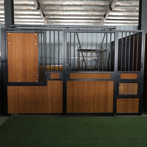 Stalle Moderne ed Efficienti dal Punto di Vista Energetico con Pavimentazione Confortevole <span class=keywords><strong>per</strong></span> Club Equestri Professionali - Product Image 3