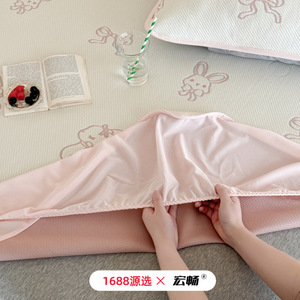 Summer Ice <b>Silk</b> Mat Set 1.2m 1.5m 1.8m Cooling Bedding With Cartoon Design For Air Conditioning Use - Product Image 5