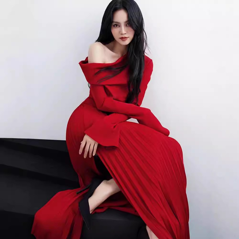 tight red long sleeve dress Bodycon Dress Tight Maxi Dress With Sleeves RED BODYCON LONG SLEEVED ORGANZA MAXI DRESS IN RED