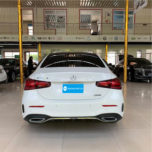 Voiture d'occasion à <span class=keywords><strong>prix</strong></span> abordable <span class=keywords><strong>Mercedes</strong></span>-Benz A200L Berline 2023 Automatique 1.3T Essence Traction avant 5 places Volant à gauche Freins à disque Premium Idéale pour les trajets quotidiens - Product Image 3