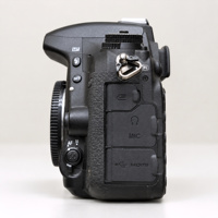 Appareil photo numérique reflex numérique professionnel d'occasion Nikon D750 avec batterie et chargeur de batterie
