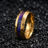 Bague Tempusort en acier Damas forgé plaqué or avec incrustation d'opale galaxie violette et de fragments de météorite pour homme, cadeau de mariage