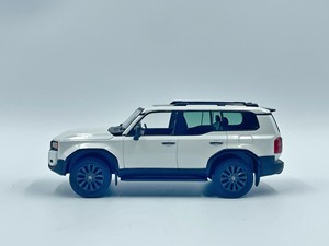 2025-04 nouveau 1:30 LC250 LAND CRUISER PRADO alliage fonctions modèle de voiture moulé sous pression enfants modèle à l'échelle - Product Image 2