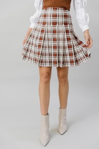 チェック柄のデルタスカート - Product Image 3
