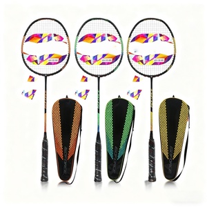 <span class=keywords><strong>Raquette</strong></span> de <span class=keywords><strong>badminton</strong></span> professionnelle de haute qualité, légère, entièrement en fibre de carbone, avec un manche rigide et un cadre solide, pour l'entraînement, logo personnalisé OEM - Product Image 5