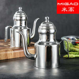 Stainless Steel Oil Can Long Spout Cylinder Shape Metal Lid Durable Condiment Bottle For <b>Kitchen</b> <b>Storage</b> - Product Image 3