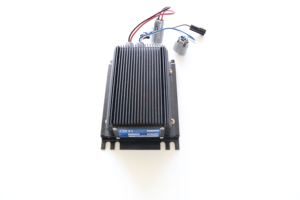 Convertitore di Potenza <span class=keywords><strong>DC</strong></span>-<span class=keywords><strong>DC</strong></span> ad Alta Efficienza 20A/25A per Carrelli Elevatori - Product Image 2