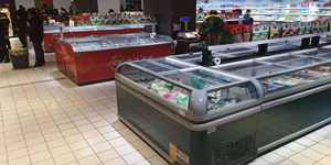 Refrigeradores de congelador de temperatura única más vendidos, equipo de exhibición de pollo de carne definitiva para carnicerías, alimentos de alta demanda - Product Image 4