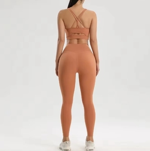 Conjunto de yoga sin costuras, secado rápido, correr de cintura alta y conjunto de fitness - Product Image 4