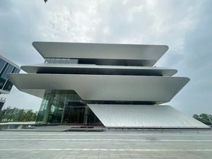 Paneles de Muro Cortina de Aleación de Aluminio Modernos con Superficie Anodizada para Aplicaciones Exteriores en Edificios - Product Image 2