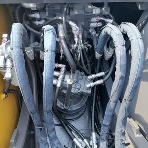 Excavadora usada Volvo EC140 de 14 toneladas, modelo 2023, maquinaria de movimiento de tierras con bomba de engranajes de motor y cojinete a la venta - Product Image 4