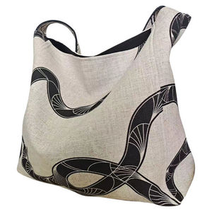 Borsa Tote in Tela di Alta Qualità con Motivo Cavallo - Ampia Capacità, Borsa per il Pendolarismo con Chiusura a Scatto e Decorazione con Lettere per Donne - Product Image 3