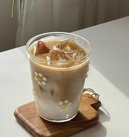 Gobelets à café en verre réutilisables résistants à la chaleur avec un design floral personnalisé pour les mariages et l'usage domestique
