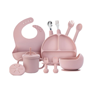Ensemble d'alimentation pour bébé en silicone 13 pièces, ustensiles de sevrage pour tout-petits, assiette et bol à ventouse, 3 tasses à bec réglables avec paille - Product Image 1
