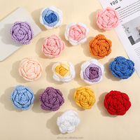 Fleur artificielle tricotée au crochet en forme de rose pour la confection de sacs, vêtements, cadeaux et accessoires DIY en gros