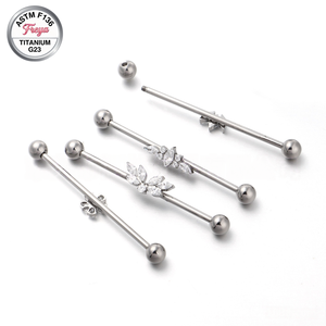 Vente en gros de bijoux de mode pour piercing d'<span class=keywords><strong>oreille</strong></span> en Titane ASTM-F136 G23 à filetage externe, type barbell industriel pour cartilage et pont d'<span class=keywords><strong>oreille</strong></span> - Product Image 5
