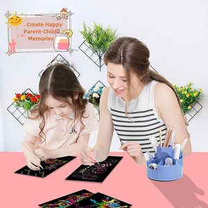 Papel Mágico para Rascar Arcoíris, Hojas de Papel para Rascar Negro para Niños con Lápiz de Madera, Pincel Suave y Plantillas de Dibujo - Product Image 3