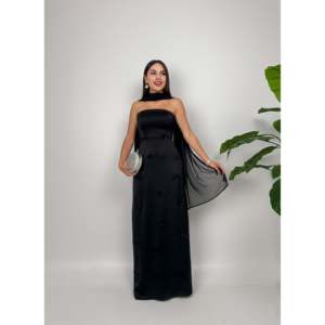 Elegante Vestido de Satén sin Tirantes, Corte Ajustado, Cintura Natural, Color Rojo, Vestido Largo Formal para Mujeres, Eventos Profesionales - Product Image 2