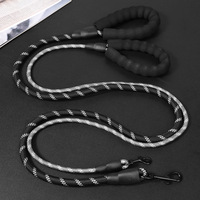 Laisse de traction pour chien en nylon tressé réfléchissant, robuste et résistante, avec poignée rembourrée, 5 pieds de long