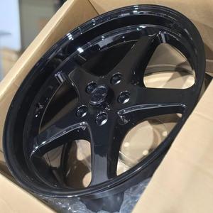Ruedas Xinlin para Holde Commodore 20X8.5 20X9.5 5X120 19 22 Pulgadas ET45, Gran Venta, Fabricante Chino, para Autos de Pasajeros Caprice - Product Image 4