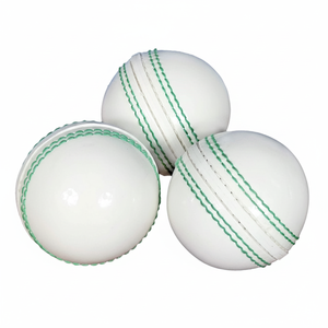 Logo personnalisé balle blanche de cricket en gros cousu à la main en cuir de qualité supérieure balles blanches en cuir de sport de bowling - Product Image 1