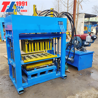 Machine à fabriquer des briques entièrement automatique pour petites entreprises et foyers, avec moteur à pompe PLC, pour la production de blocs de béton et de blocs creux en béton