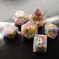 Vente chaude Dragon et Donjon TRPG Cthulhu Polyèdre D20 Jeu de dés Logo personnalisé Moules en résine Miniature Liquide MDN Jeu de société