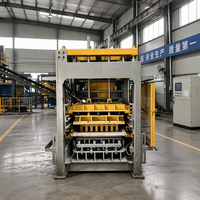 Machine automatique de fabrication de briques QT6-15 robuste, pour la production de pavés autobloquants, idéale pour les petites usines de matériaux de construction