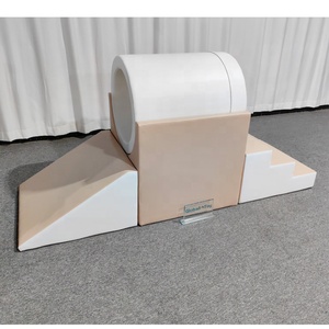 LUXE - Área de Juegos Suave Blanca y Beige con Piscina de Pelotas Grande de 8 pies x 8 pies y Tobogán - Product Image 5