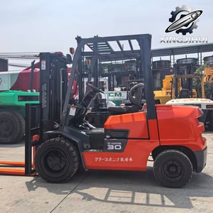 Chariot élévateur TOYOTA FDZN30 3 tonnes d'occasion, importé du Japon, moteur 1DZ-2, machine d'occasion, alimenté au carburant, avec déplaceur latéral pour conteneurs. - Product Image 4