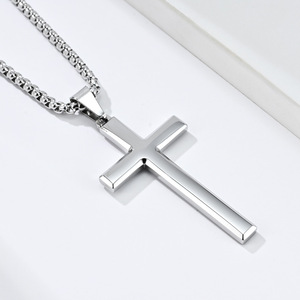 Collar con Colgante de Cruz de Acero Inoxidable con Baño de Oro de 18k, Joyería de Moda de Alto Brillo, Regalo Religioso Inspirado en Jesús - Product Image 5