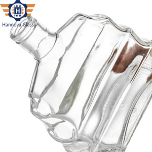 कस्टम 700 एमएल रिबन की बोतल उच्च-अंत ब्रांडी व्हिस्की के लिए अद्वितीय डिजाइन के साथ कस्टम एमएल रिबन की बोतल - Product Image 4