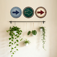 Letrero Metálico Redondo Plano 2D Vintage con Flecha, Placa Retro Envejecida con Indicador de Dirección para Decoración de Pared en Garajes, Cafeterías y Bares