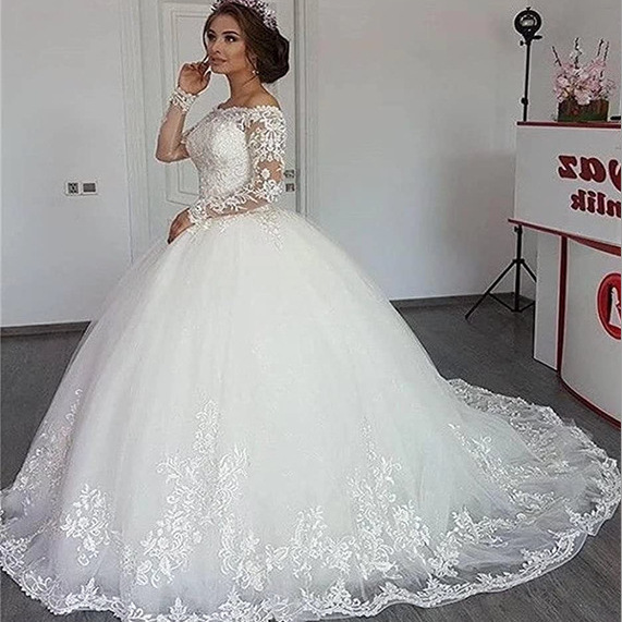 Wedding Dress Code Casual: Stylish & Chic Solutions