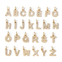 Vente en gros de breloque chauffante plaquée or 18 carats bling strass A-Z initiales 26 lettres pendentif collier bijoux pour femmes