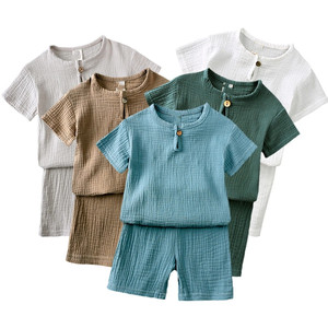 Conjunto de 2 Piezas para Niño y Niña Ropa de Verano 2025 para Bebé Niña en Algodón y Lino Estilo Retro Trajes Infantiles - Product Image 1