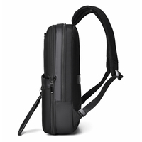 Sac à dos léger et durable en nylon multi-poches pour homme et femme, idéal pour les trajets quotidiens, l'école, les voyages d'affaires et le transport d'ordinateur portable
