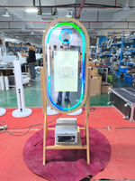 Espejo Ovalado de Madera Sólida para Photobooth, Cristal de 40 Pulgadas con Pantalla Táctil Interactiva de 21.5 Pulgadas, Luz LED, para Eventos