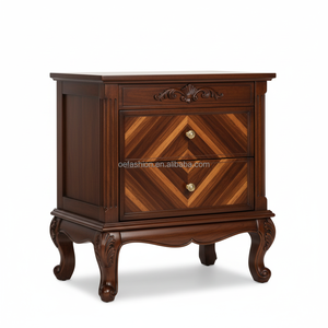 โต๊ะข้างเตียงไม้เนื้อแข็งแกะสลักลายโบราณสุดหรูหราจาก OE-FASHION  ตกแต่งด้วยแผ่นไม้วีเนียร์ลายเพชร  2 ลิ้นชัก สำหรับโรงแรมและวิลล่า - Product Image 2