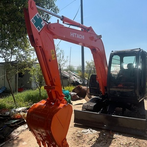 Excavadora Hitachi ZX60 de Segunda Mano Pequeña, sin Cola y con Trasero Redondo, en Venta, Importada de Japón con EPA - Product Image 4