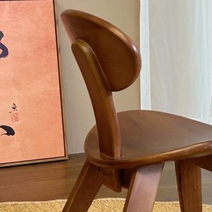 Tabouret en bois massif couleur noyer, chaise moderne minimaliste pour enfants avec dossier, pour usage domestique - Product Image 3
