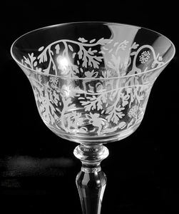 Verre à cocktail créatif triangle ivre d'été style fleur torréfiée verre à cocktail martini frais et simple - Product Image 4