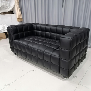 ชุดโซฟาหนังแท้สีดำเชสเตอร์ฟิลด์ใหม่ดีไซน์ทันสมัยแบบอิตาลีสำหรับห้องนั่งเล่น - Product Image 3