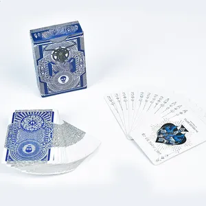 Papier imperméable personnalisé de haute qualité impression avant et arrière Logo Poker jeu de cartes carte à jouer pour amis et groupes